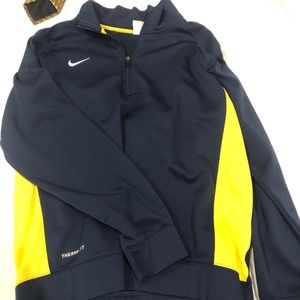 Men Nike navy and yellow hoodie size Xl